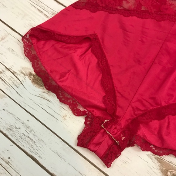 Vintage Red Lace Bob Mackie Snap-crotch Teddie - Picture 4 of 9